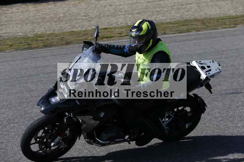 /01 02.04.2026 MAZ ADR/Gruppe gelb Gruppe gruen/Instruktoren